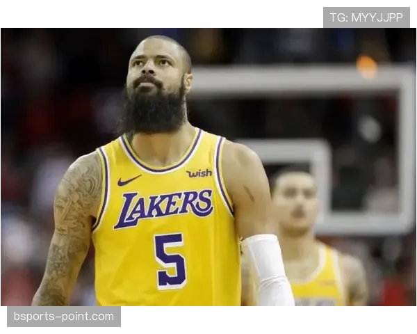 钱德勒低位强攻制造错位，篮板争夺效率明显提升
